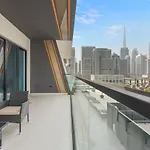 Welhome - Contemporary 1Br In Binghatti Canal & Burj Views