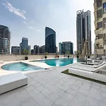 Stunning & Spacious Central 2Bed 2Bath Burj View