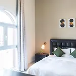 Brand New Studio In Discovery Garden 401