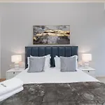 Whitesage - Unbeatable Views Of Burj Khalifa In This Huge 3Br