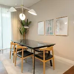 Fam Living City Walk - Opposite City Walk Mall - 2A
