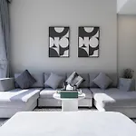 Vogue Downtown - Bellevue Towers