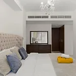 2Br Apartment In Downtown Dubai, Near Burj Khalifa