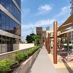 Downtown 1 Bed With Large Bright Terrace