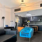 Refreshing Sunset Apartment 5Min Walk To Metro
