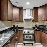 Comfy Family Apartment In Shams Jbr