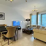 Canal View 2Br & Maid Room In Kg Tower, Dubai Marina