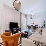 Comfy 1Br Marina Living Steps From Marina Walk