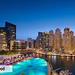 Luxury Escapes - Large Studio In The Heart Of Dubai Marina - West Avenue