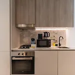 Havn - Smart Home Studio In Oxford Terraces, Jvc