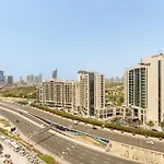 Maison Privee - Tranquil Apt With Mesmerizing Views Cls To Marina