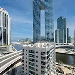 Spacious 4 Bedroom Marina Oasis