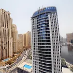 Wake Up To Marina View-Luxurious