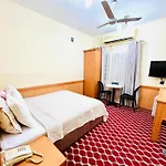 Al Ahrar Hotel