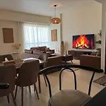 Hostel Marina Jasmine - Luxury Hostel - Jumeirah Beach Residence