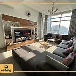 1-Bedroom Apartment - Business Bay - Dubai - By Alphatel Vacations
