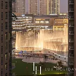 Lux The Fountain View Suite