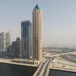 Modern And Cozy 1Br In Business Bay