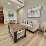 Rare Holiday Homes - Lake View - The Crescent Tower - Dubai Production City - R1611