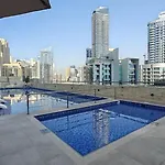 Spacious 2-Bedroom With Marina Views In Dec Tower 2