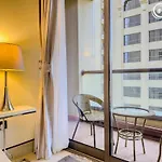 Chic 2Br Beachfront Residence At Amwaj 4