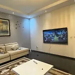 Sadaf 8 Jbr Luxury Master Bedroom Near Tram