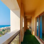 Charming Sea View 2Bdr, Beach And Pool Access