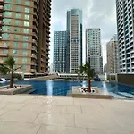 Apartments In Me Do Re Jumeirah Lake Towers
