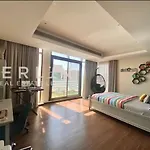 Luxurious Meydan Dubai 6 Bed Villa Unparalleled Views
