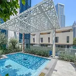 Prime 2Br Apartment With Burj Khalifa And Fountain Views - Next To Dubai Opera And Near Dubai Mall