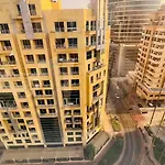 Lavish Double Partition Room In Barsha Heights