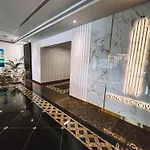 Marina - 75Th Floor Above The Clouds, Elegant&Big