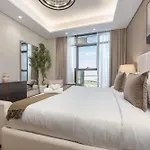 Outstanding Flat In Nobles Tower Perfect For 2