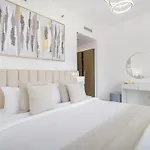 Vogue The Lofts By Emaar - Prime Downtown Dubai Stay, Walk To Burj Khalifa And Dubai Mall On Sheikh Mohammed Bin Rashid Blvd