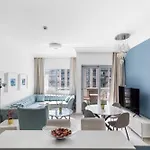 Burj Khalifa View 1Br Apartment With Parking