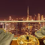 Burj Khalifa View - Amazing Oasis Pool - 1400 Sqft