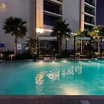 Magnificent Canal View 2 Bhk 6 Pax