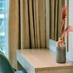 Elegant 1-Br With Sea View Seven Palm, Palm Jumeirah
