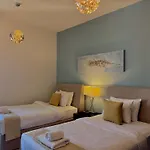 2Br Apartment With Gorgeous Marina View On Jbr Beach Near Mall, Metro & Dubai Eye- By Sunkissed Holiday Homes