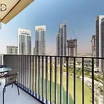 Luxurious 1Br Apartment With Creek View