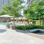 Luxurious Furnishing Direct Access To Dubai Mall