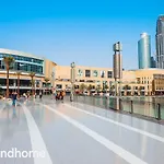 Luxurious Furnishing Direct Access To Dubai Mall