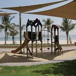 Luxury - Beachfront - Spacious Shoreline Residences - 5 Star Private Beach Resort