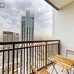 Chic 1Br In Dubai Creek Harbour