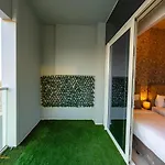 Coastal 2Bed With Full Canal Views In Business Bay
