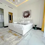 Luxurious Furnished 1-Bed Apartment In Marasi Drive
