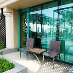 Mövenpick Grand Al Bustan