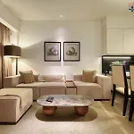 Luxury Marina View Apartment In Jw Marriott Dubai Marina