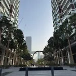 Ashri Luxe Spacious Apt Near Metro, Dubai Frame