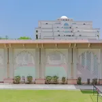 1-Bedroom Apartment With Pool